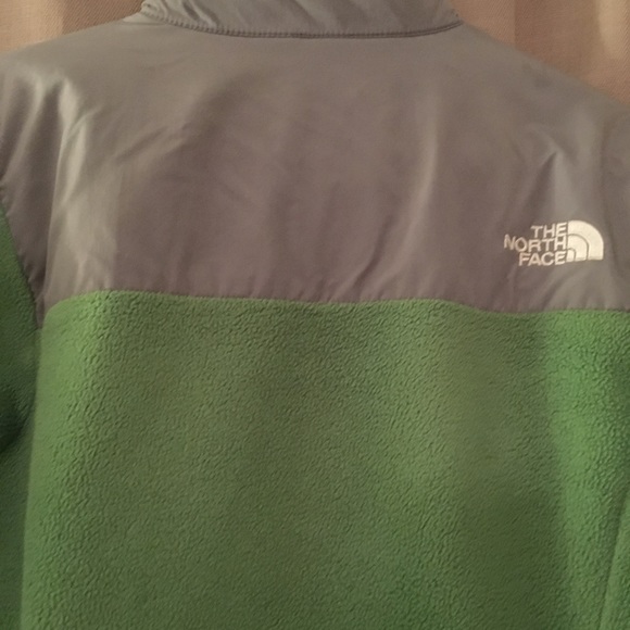 North Face Denali Jacket - Picture 6 of 6